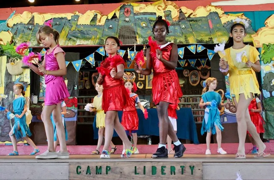 Girls Dancing